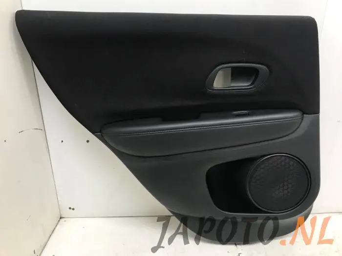 Tapizado de puerta de 4 puertas izquierda detrás Honda HR-V