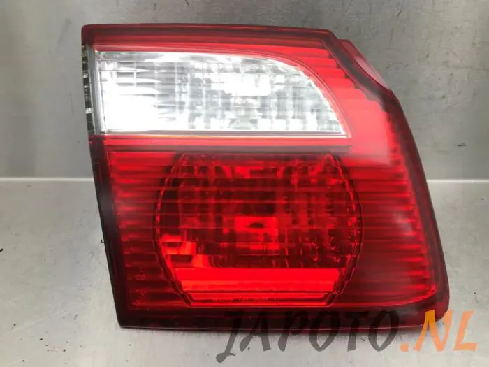 Luz trasera izquierda Mazda 626