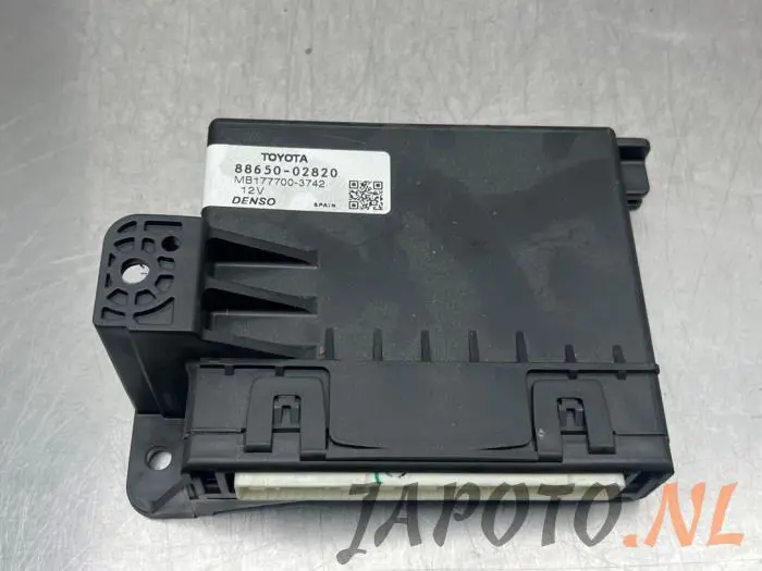 Ordenador body control Toyota Auris