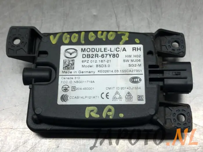 Sensor punto ciego Mazda CX-3