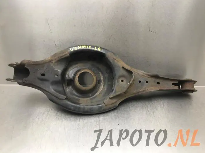 Brazo de soporte inferior izquierda detrás Mazda CX-5