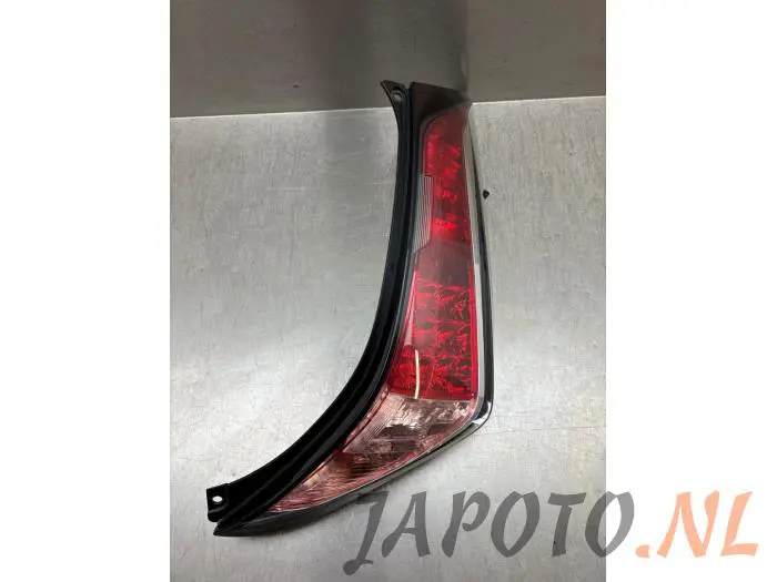 Luz trasera derecha Toyota Aygo