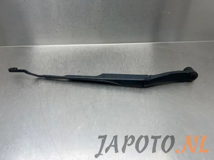 Brazo delantero de limpiaparabrisas Hyundai Ioniq