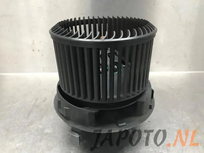 Motor de ventilador de calefactor Toyota Aygo