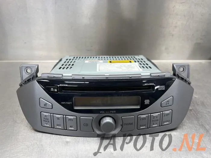 Reproductor de CD y radio Suzuki Alto