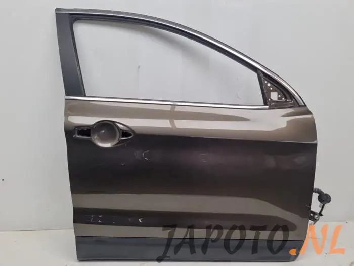 Puerta 4 puertas derecha delante Nissan Qashqai+2