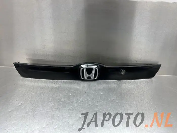 Manija del portón trasero Honda Jazz