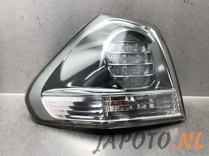 Luz trasera izquierda Lexus RX 400H