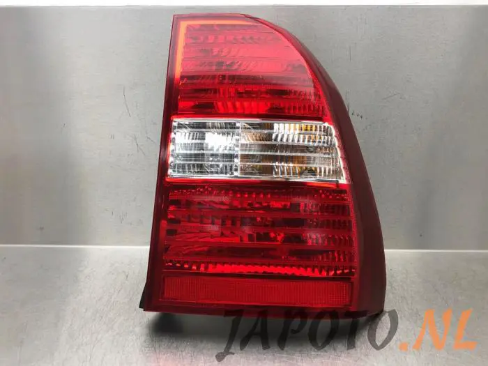 Luz trasera derecha Kia Sportage