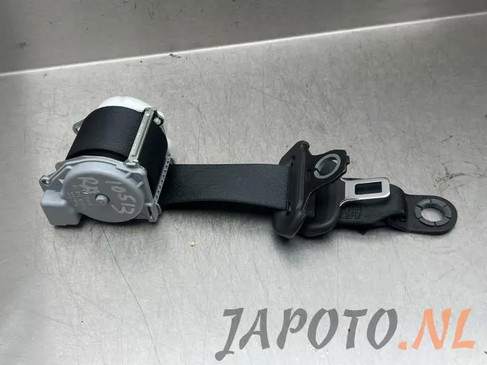 Cinturón de seguridad derecha detrás Toyota Aygo