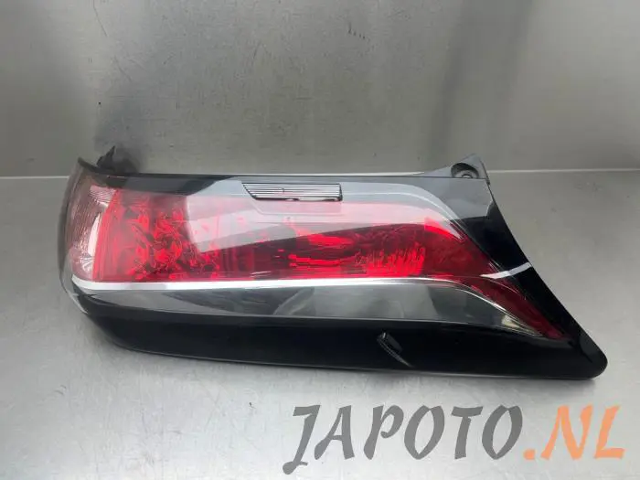 Luz trasera derecha Toyota Aygo