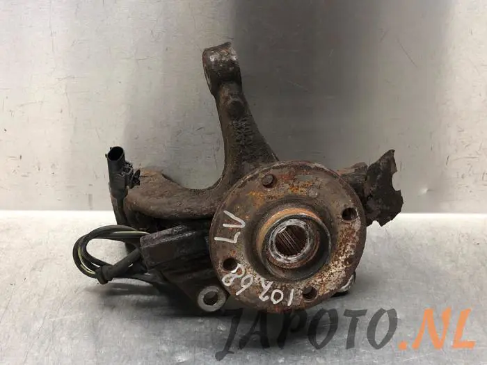 Buje de rueda delante Toyota Aygo