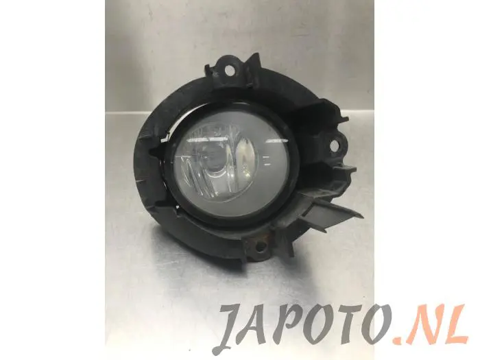 Luz antiniebla derecha delante Toyota Avensis