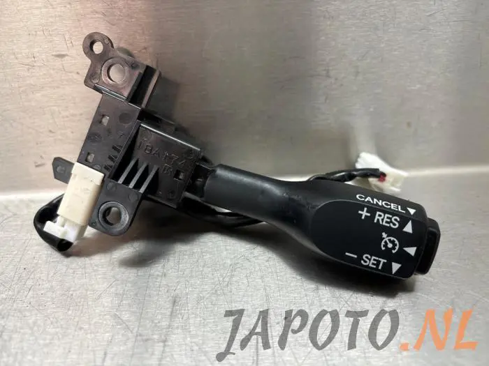 Mando de control de crucero Toyota Auris