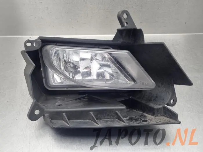 Luz antiniebla derecha delante Mazda 3.