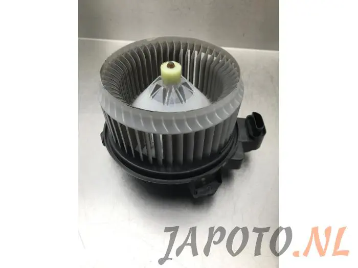 Motor de ventilador de calefactor Toyota Auris