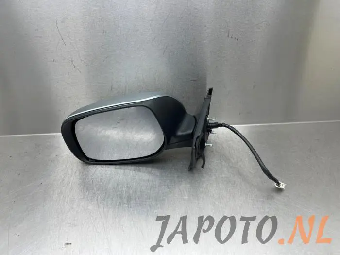 Retrovisor externo izquierda Toyota Yaris