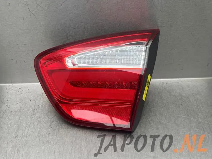 Luz trasera derecha Kia Rio