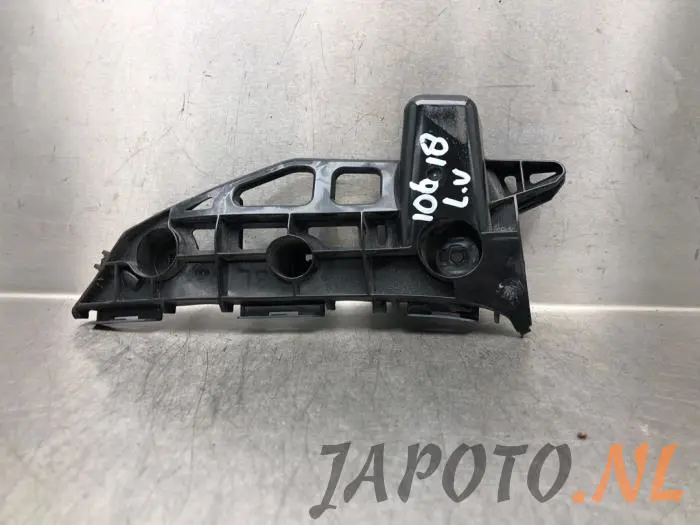 Soporte de parachoques izquierda delante Toyota Prius Plus