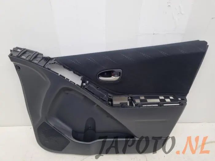 Tapizado de puerta de 4 puertas derecha delante Toyota Yaris