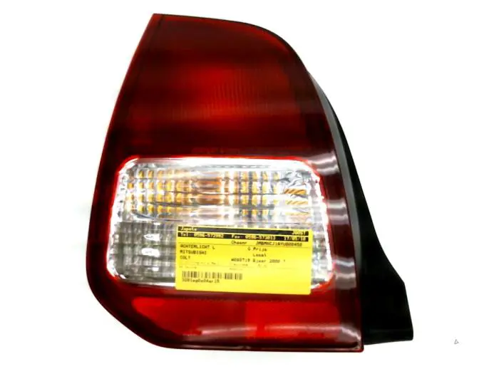 Luz trasera izquierda Mitsubishi Colt