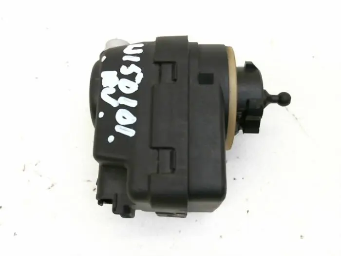 Motor de faro Toyota Aygo