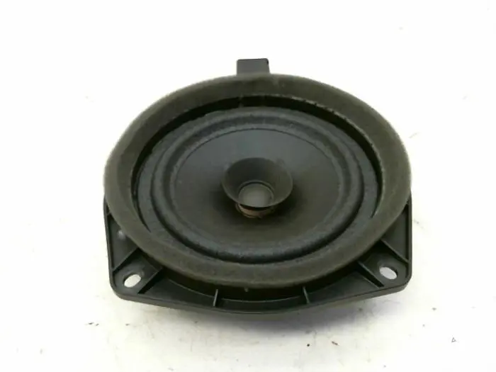 Altavoz Mitsubishi Colt