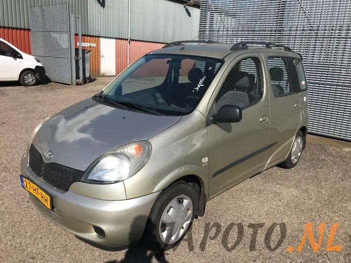 Toyota Yaris Verso